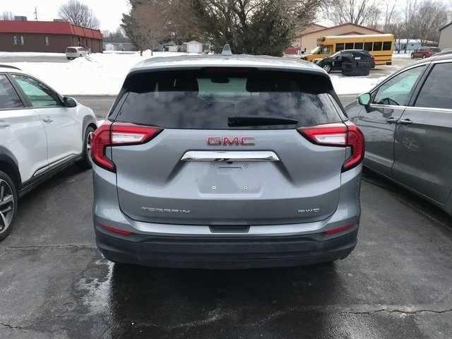 2024 GMC Terrain AWD SLE