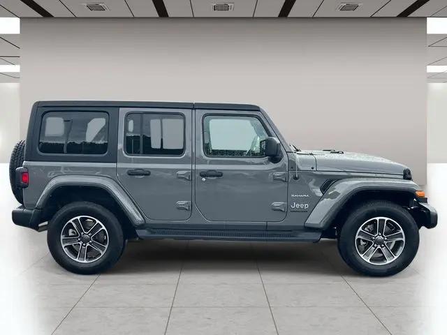 2023 Jeep Wrangler 4-Door Sahara