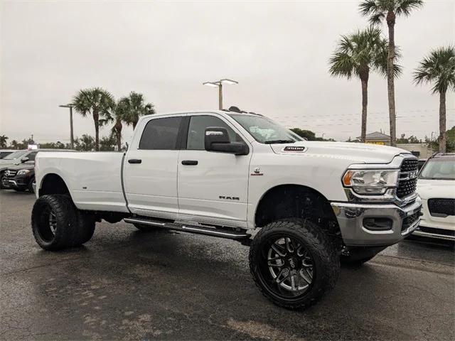 2024 RAM 3500 Big Horn Crew Cab 4x4 8 Box