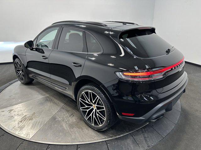 2024 Porsche Macan Base PDK