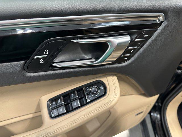 2024 Porsche Macan Base PDK
