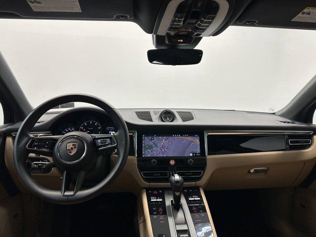 2024 Porsche Macan Base PDK