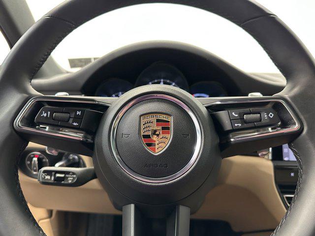2025 Porsche Macan Macan