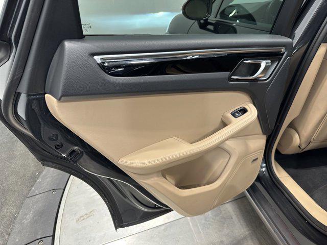 2025 Porsche Macan Macan