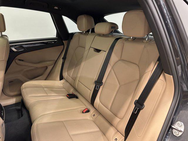 2025 Porsche Macan Macan