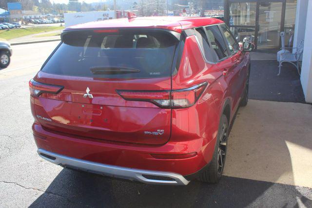 2025 Mitsubishi Outlander PHEV SE S-AWC