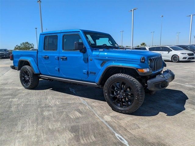 2025 Jeep Gladiator GLADIATOR NIGHTHAWK 4X4
