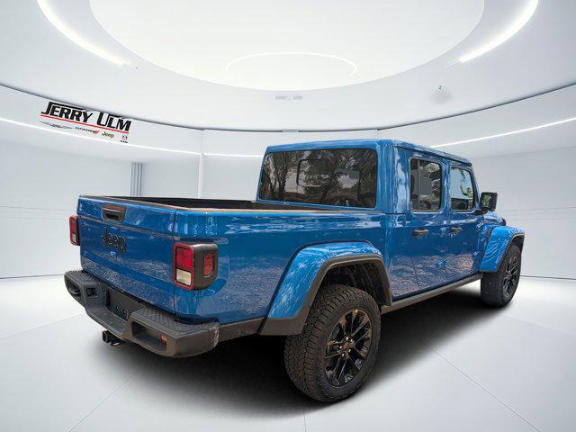 2025 Jeep Gladiator GLADIATOR NIGHTHAWK 4X4