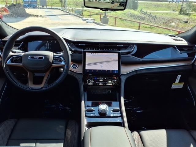 2025 Jeep Grand Cherokee GRAND CHEROKEE SUMMIT RESERVE 4X4
