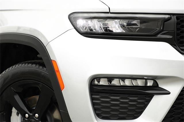 2025 Jeep Grand Cherokee GRAND CHEROKEE LIMITED 4X2