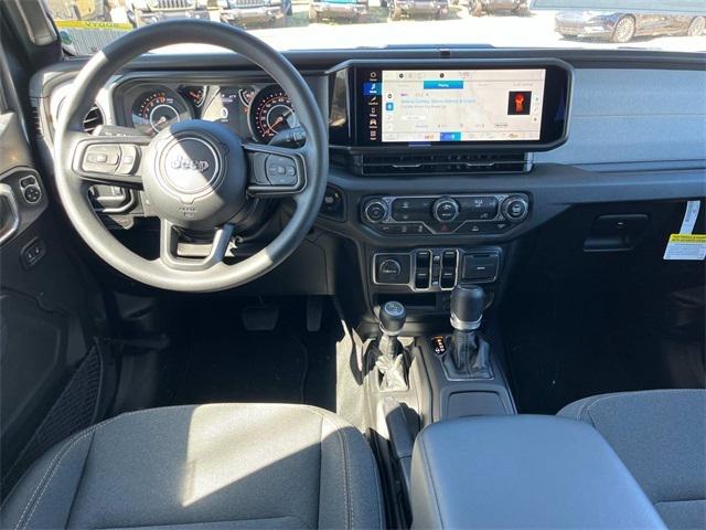 2025 Jeep Gladiator GLADIATOR NIGHTHAWK 4X4
