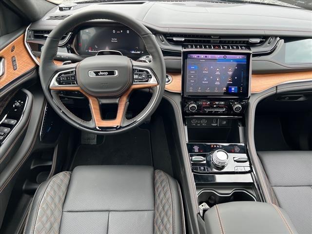 2025 Jeep Grand Cherokee GRAND CHEROKEE L SUMMIT RESERVE 4X4