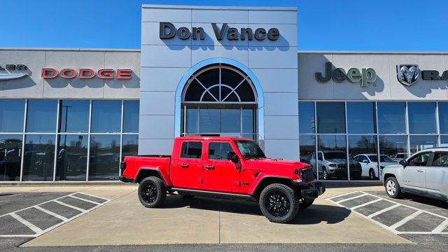2025 Jeep Gladiator GLADIATOR NIGHTHAWK 4X4 2025 Jeep Gladiator GLADIATOR NIGHTHAWK 4X4
