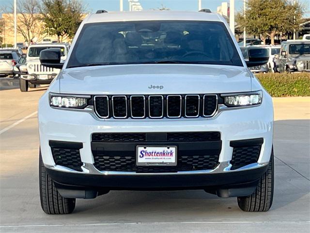 2025 Jeep Grand Cherokee GRAND CHEROKEE L LAREDO 4X4