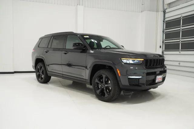 2025 Jeep Grand Cherokee GRAND CHEROKEE L LIMITED 4X2