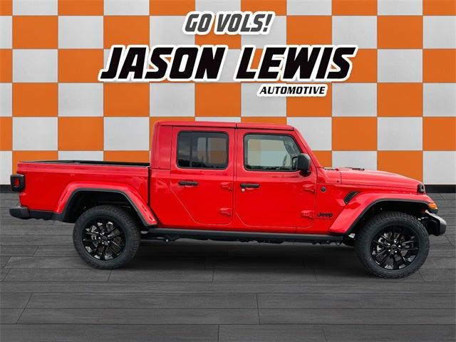 2025 Jeep Gladiator GLADIATOR NIGHTHAWK 4X4