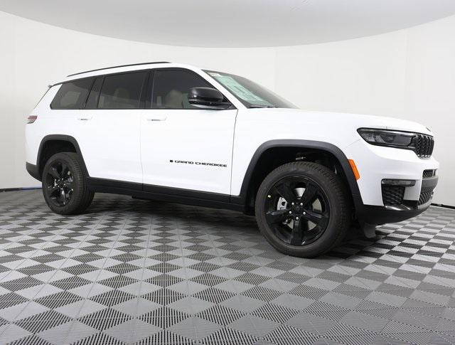 2025 Jeep Grand Cherokee GRAND CHEROKEE L LIMITED 4X4