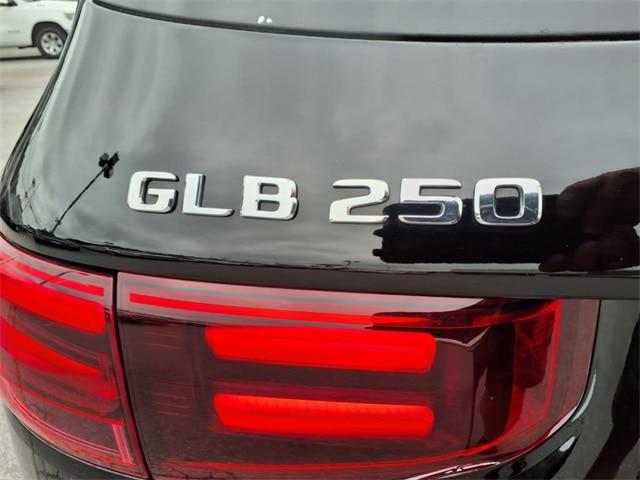 2024 Mercedes-Benz GLB 4MATIC