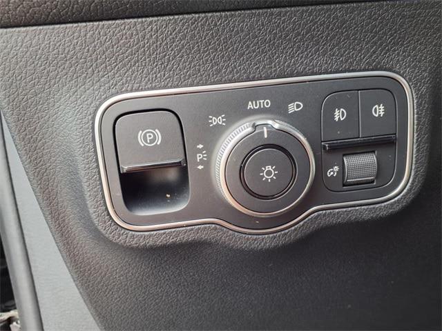 2024 Mercedes-Benz GLB 4MATIC