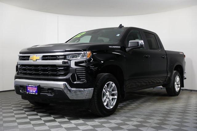 2022 Chevrolet Silverado 1500 4WD Crew Cab Standard Bed LT