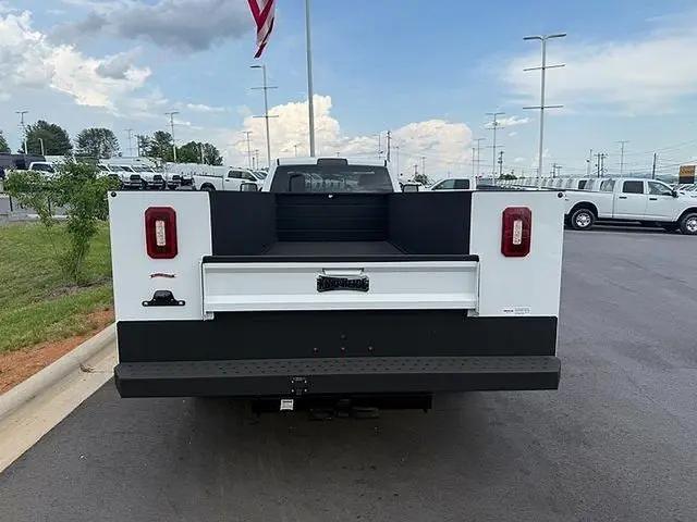 2023 Ram 3500 Tradesman/SLT