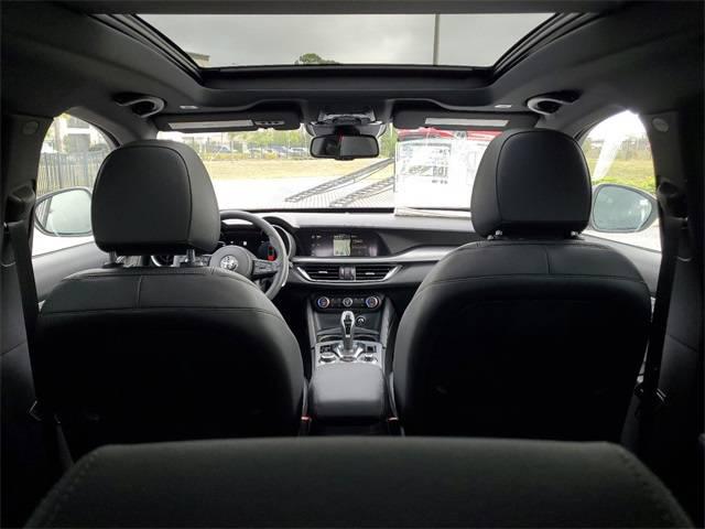 2025 Alfa Romeo Stelvio Sprint AWD