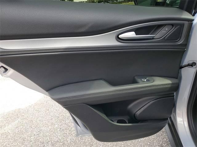 2025 Alfa Romeo Stelvio Sprint AWD