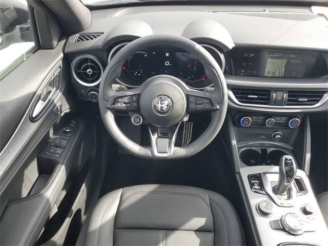 2025 Alfa Romeo Stelvio Sprint AWD