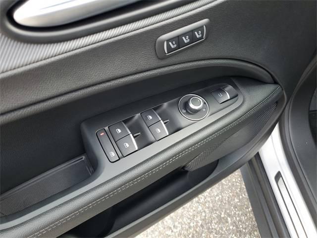 2025 Alfa Romeo Stelvio Sprint AWD