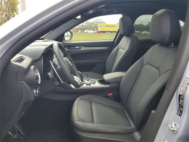 2025 Alfa Romeo Stelvio Sprint AWD