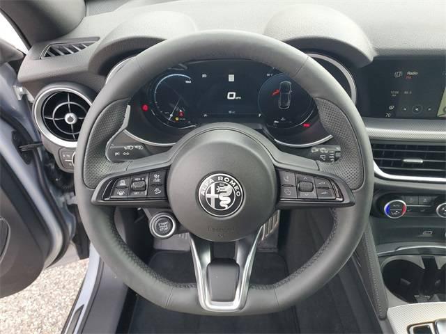 2025 Alfa Romeo Stelvio Sprint AWD