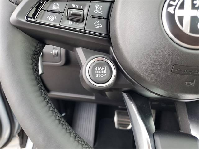 2025 Alfa Romeo Stelvio Sprint AWD