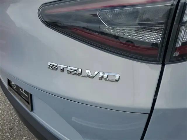 2025 Alfa Romeo Stelvio Sprint AWD