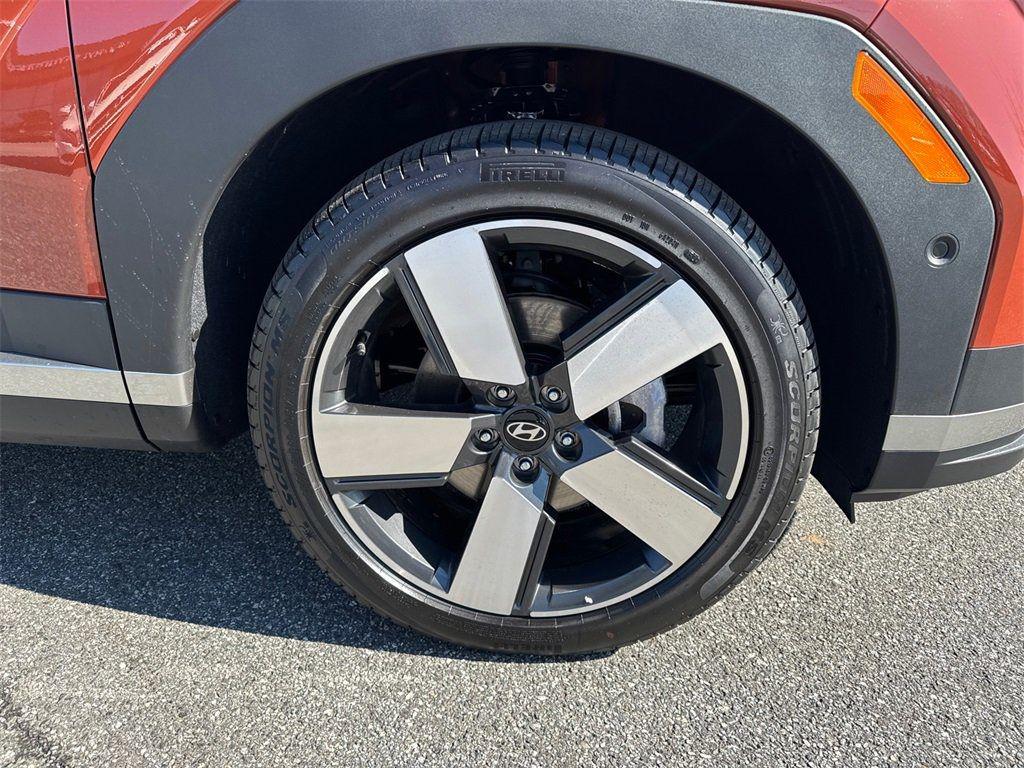 2025 Hyundai Santa Fe Limited - Photo 12