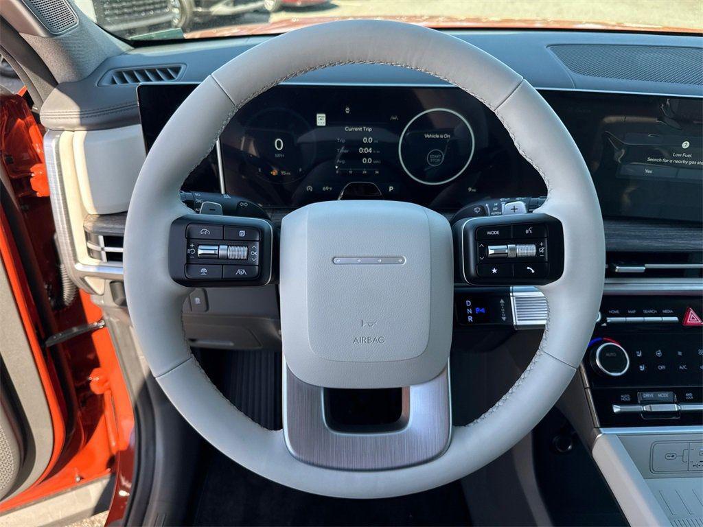 2025 Hyundai Santa Fe Limited - Photo 24