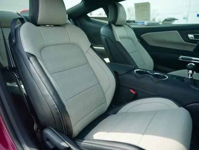 2025 Ford Mustang GT Premium Fastback
