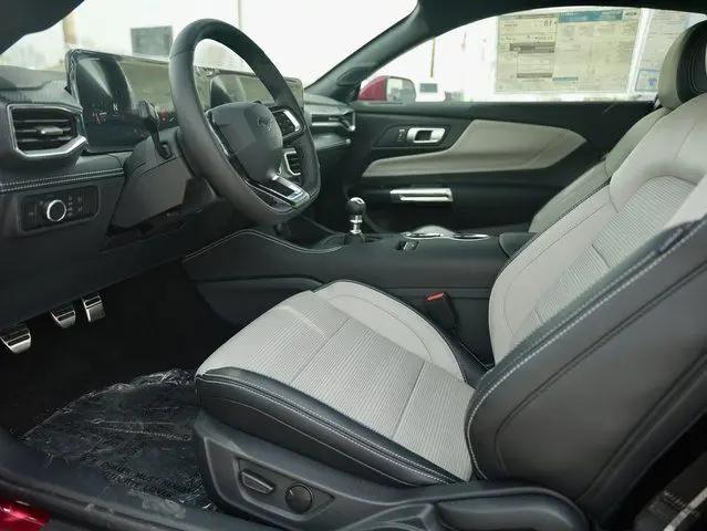 2025 Ford Mustang GT Premium Fastback