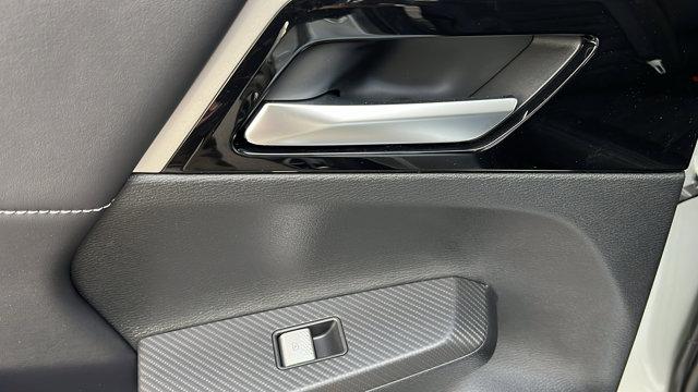 2025 Mitsubishi Outlander PHEV SE S-AWC