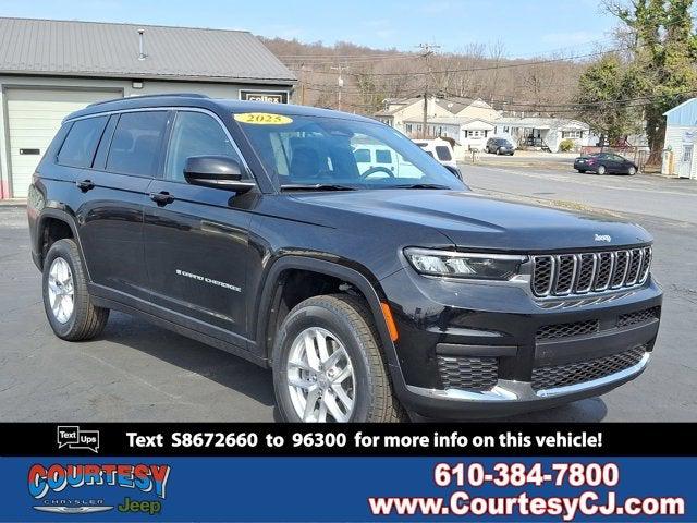 2025 Jeep Grand Cherokee GRAND CHEROKEE L LAREDO 4X4