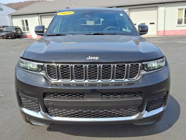2025 Jeep Grand Cherokee GRAND CHEROKEE L LAREDO 4X4