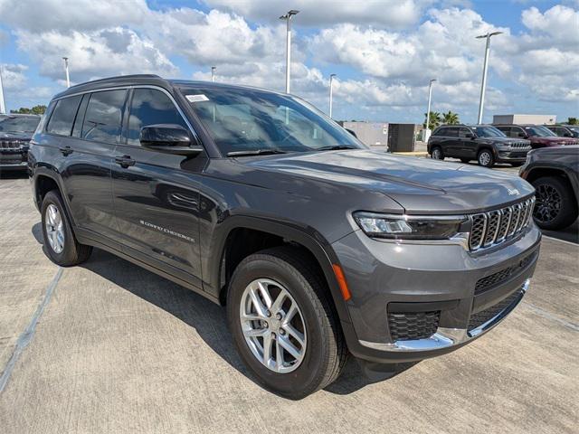 2025 Jeep Grand Cherokee GRAND CHEROKEE L LAREDO X 4X4