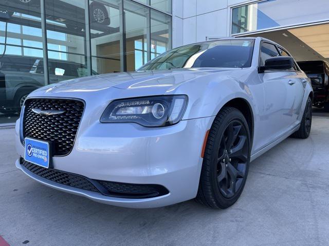 2023 Chrysler 300 Touring