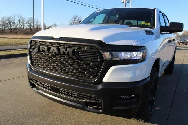 2025 RAM Ram 1500 RAM 1500 WARLOCK CREW CAB 4X4 57 BOX