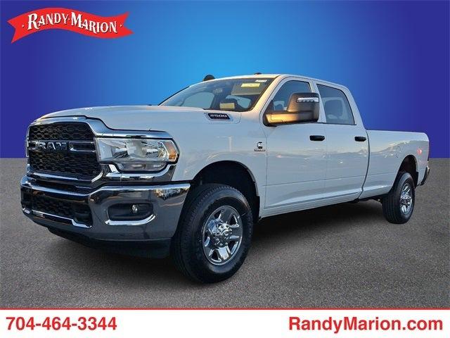 2023 RAM 2500 Tradesman Crew Cab 4x4 8 Box
