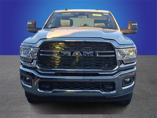 2023 RAM 2500 Tradesman Crew Cab 4x4 8 Box