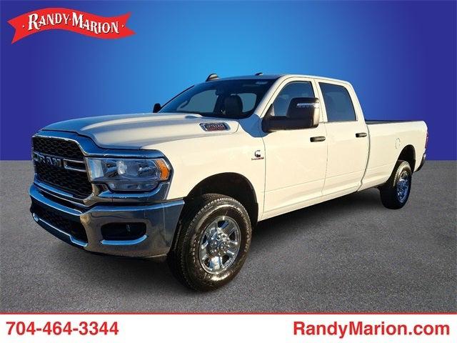 2023 RAM 2500 Tradesman Crew Cab 4x4 8 Box