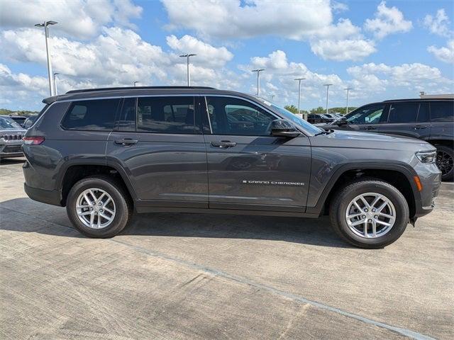 2025 Jeep Grand Cherokee GRAND CHEROKEE L LAREDO X 4X4