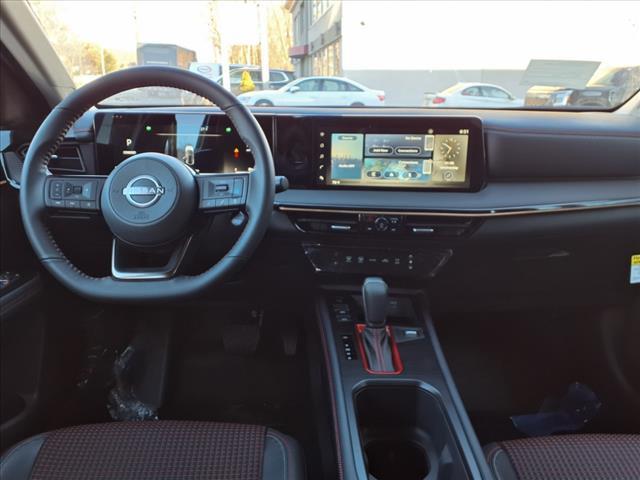 2025 Nissan Kicks SR Intelligent AWD