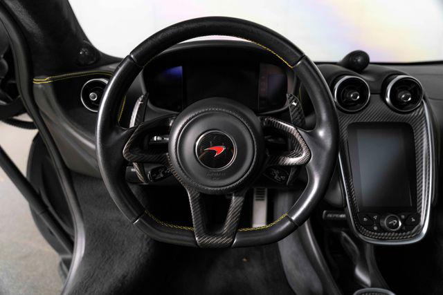 2017 McLaren 570GT Base