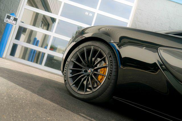 2017 McLaren 570GT Base